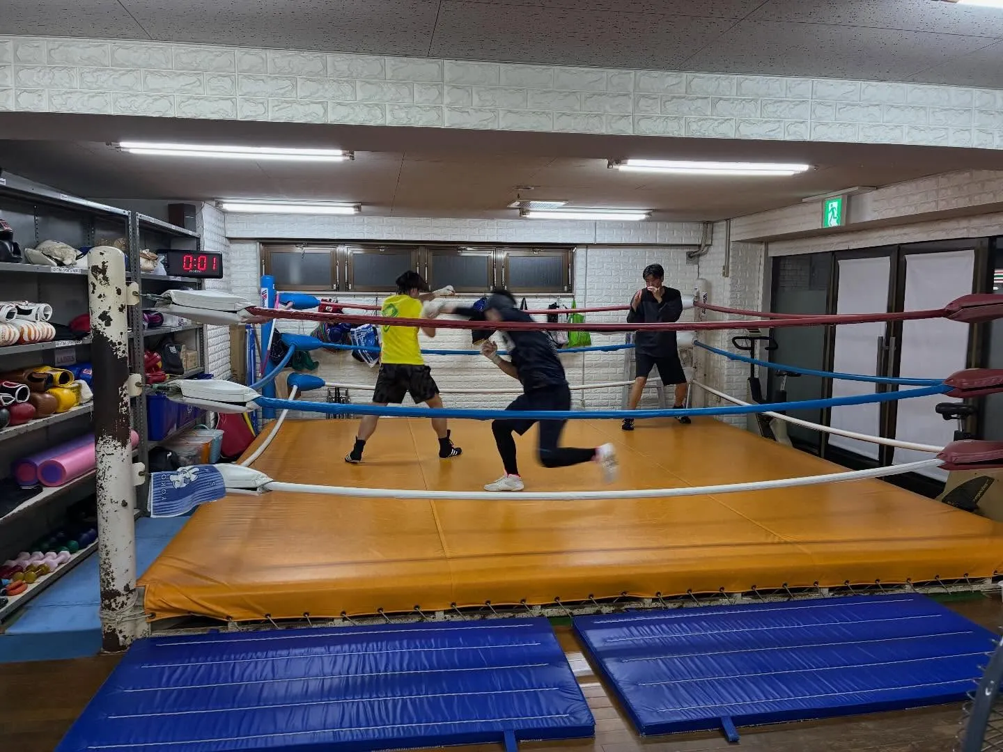サンドバック打ち